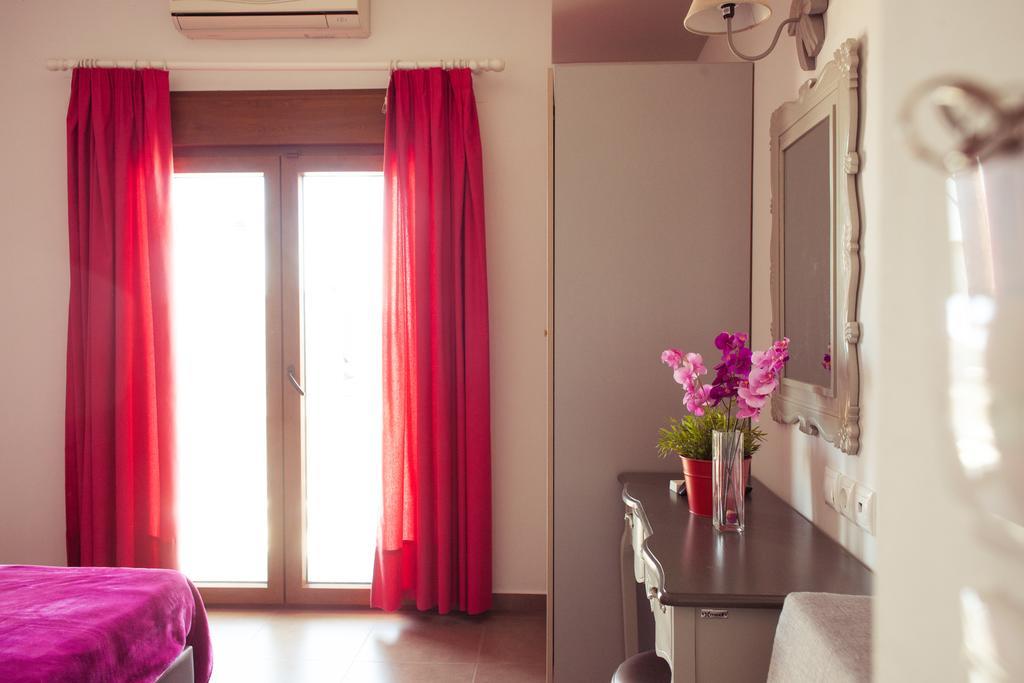 Emmeleia Accommodation By Maria Riga อูรานูโปลี ภายนอก รูปภาพ