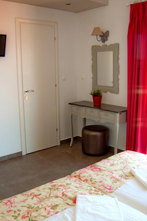 Emmeleia Accommodation By Maria Riga อูรานูโปลี ห้อง รูปภาพ